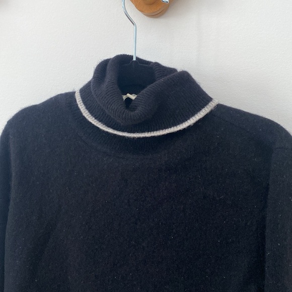 Julie and Jack 100% cashmere sweater. - Picture 4 of 4